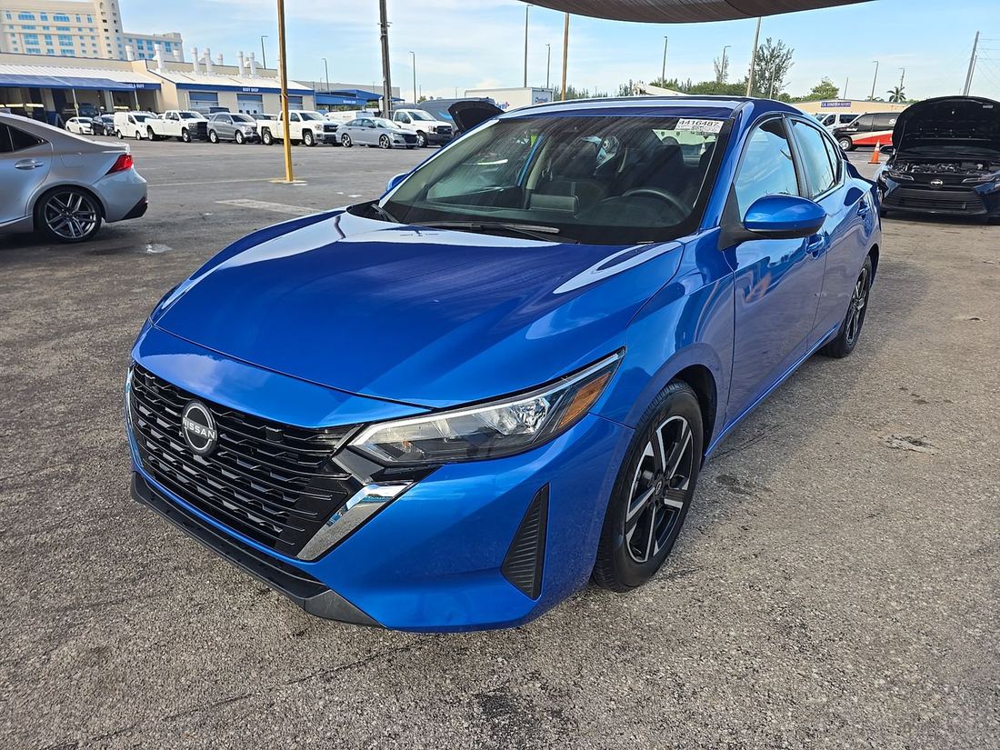 2024 Nissan SV