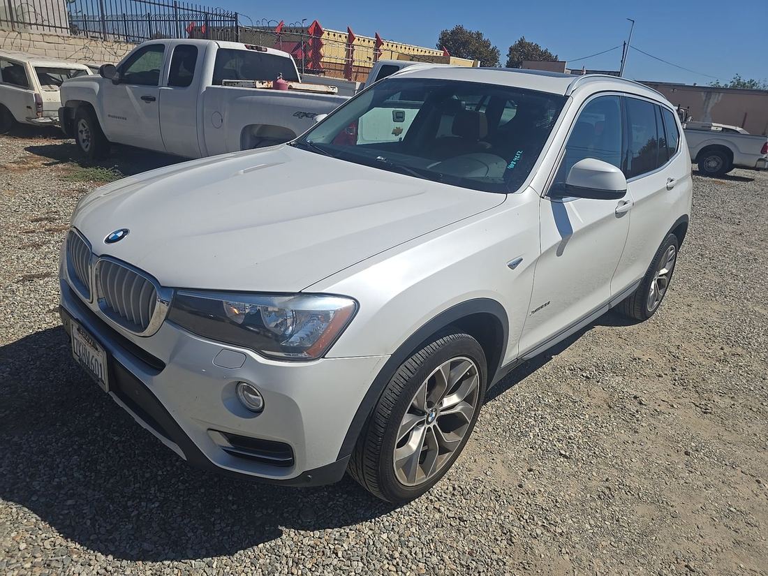 2015 BMW xDrive28i