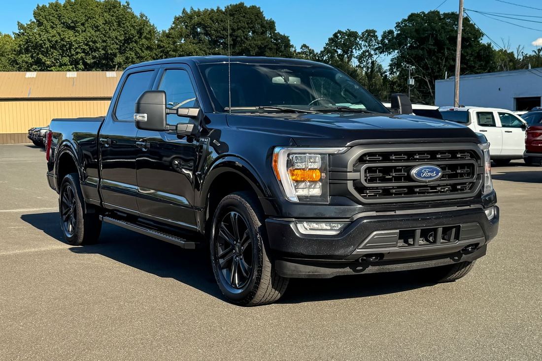 2023 Ford SuperCrew