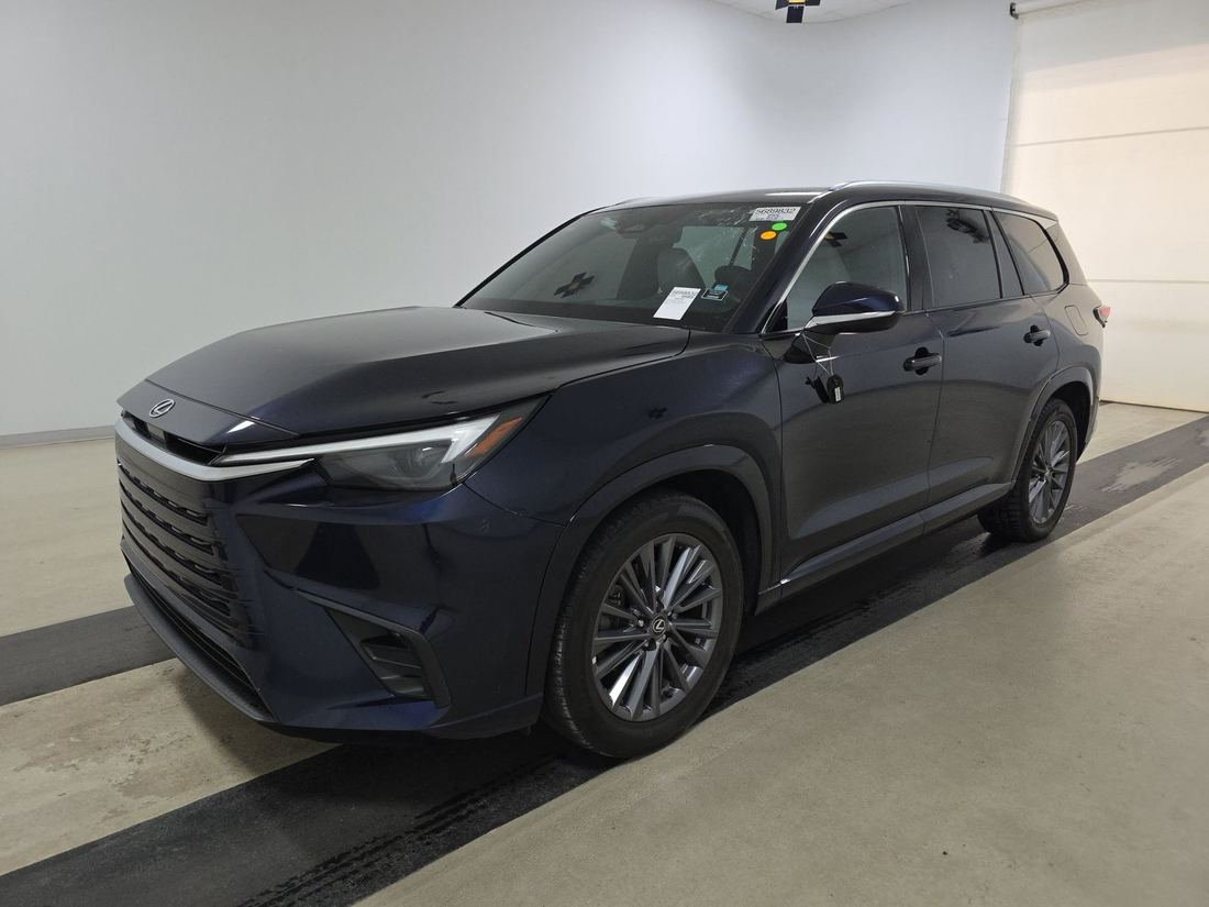2024 LEXUS 10 Series