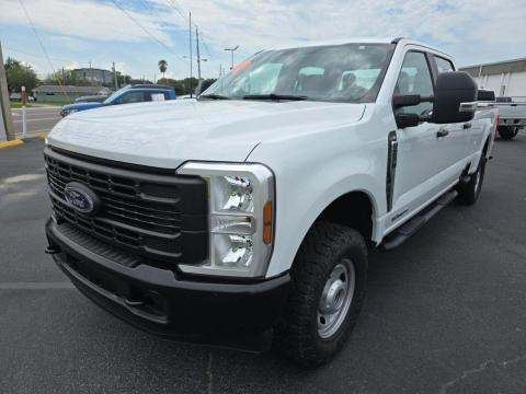 2025 Ford F-Series Super Duty-Single Rear Wheels