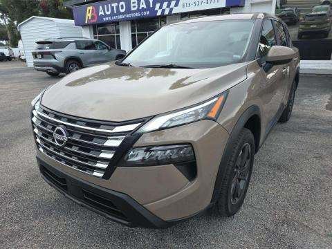 2025 Nissan SV