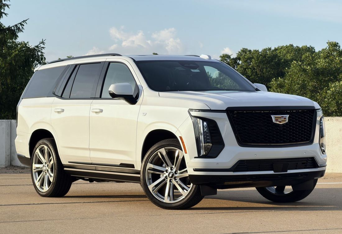 2026 Cadillac Sport+Touring Pkg