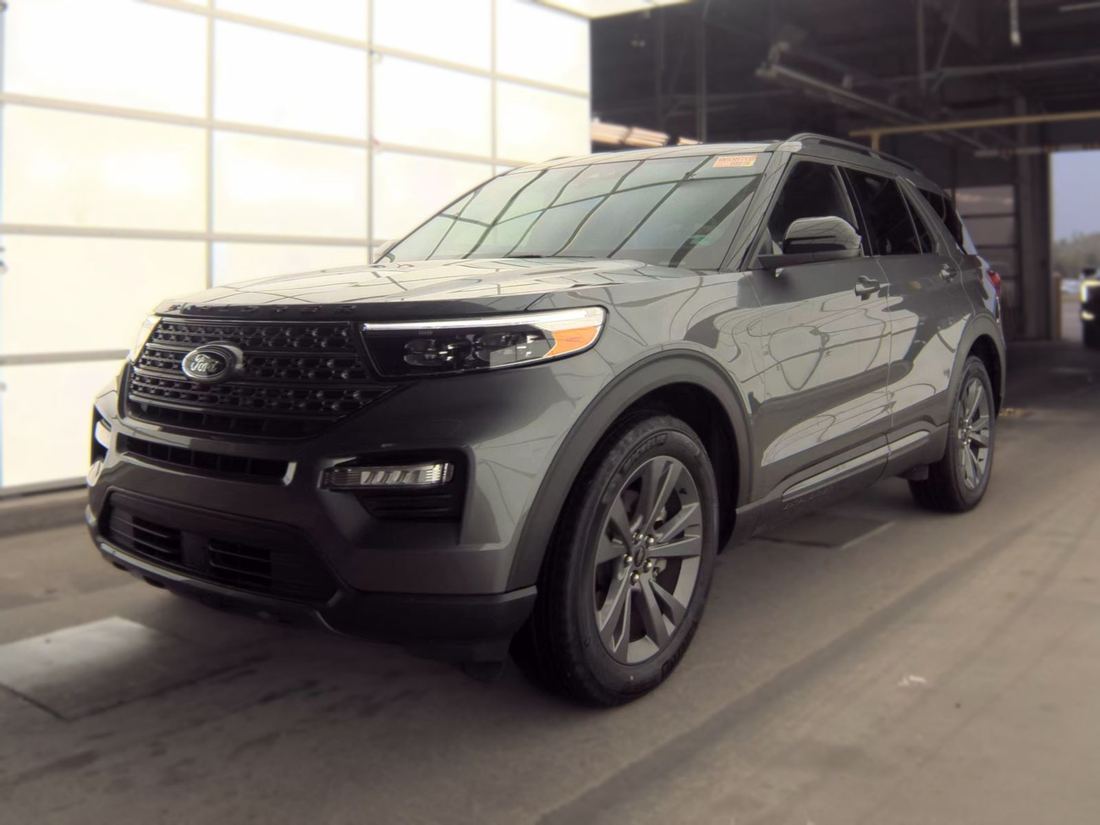 2024 FORD XLT