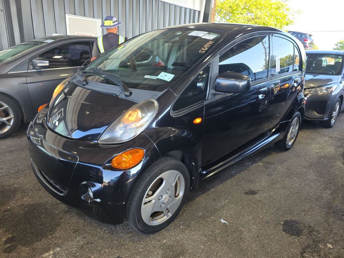 2016 Mitsubishi i-MiEV