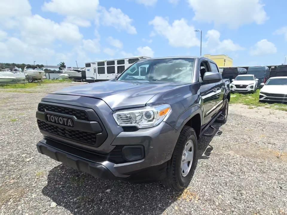 2022 Toyota TRN265L