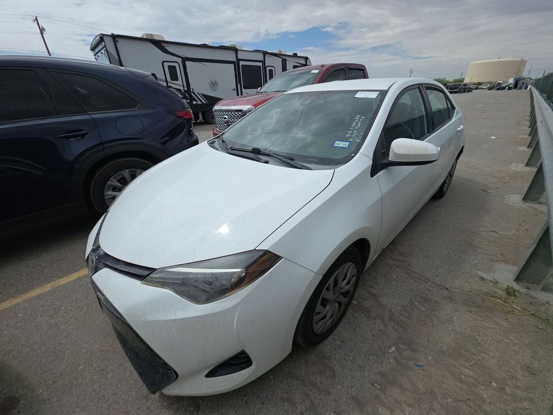 2017 TOYOTA ZRE172L
