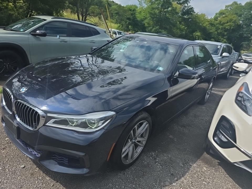 2016 BMW 7-series