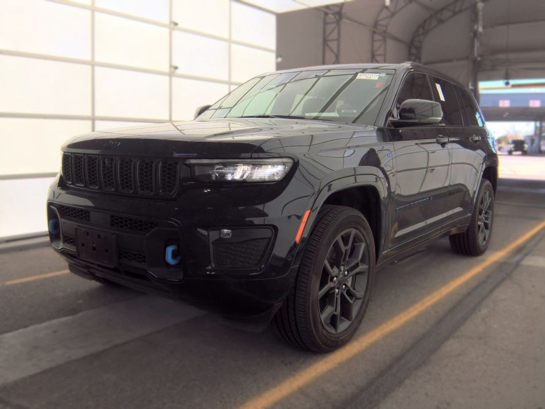 2024 JEEP WL