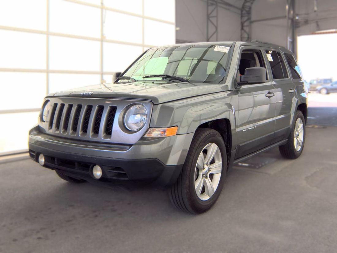 2012 JEEP Sport