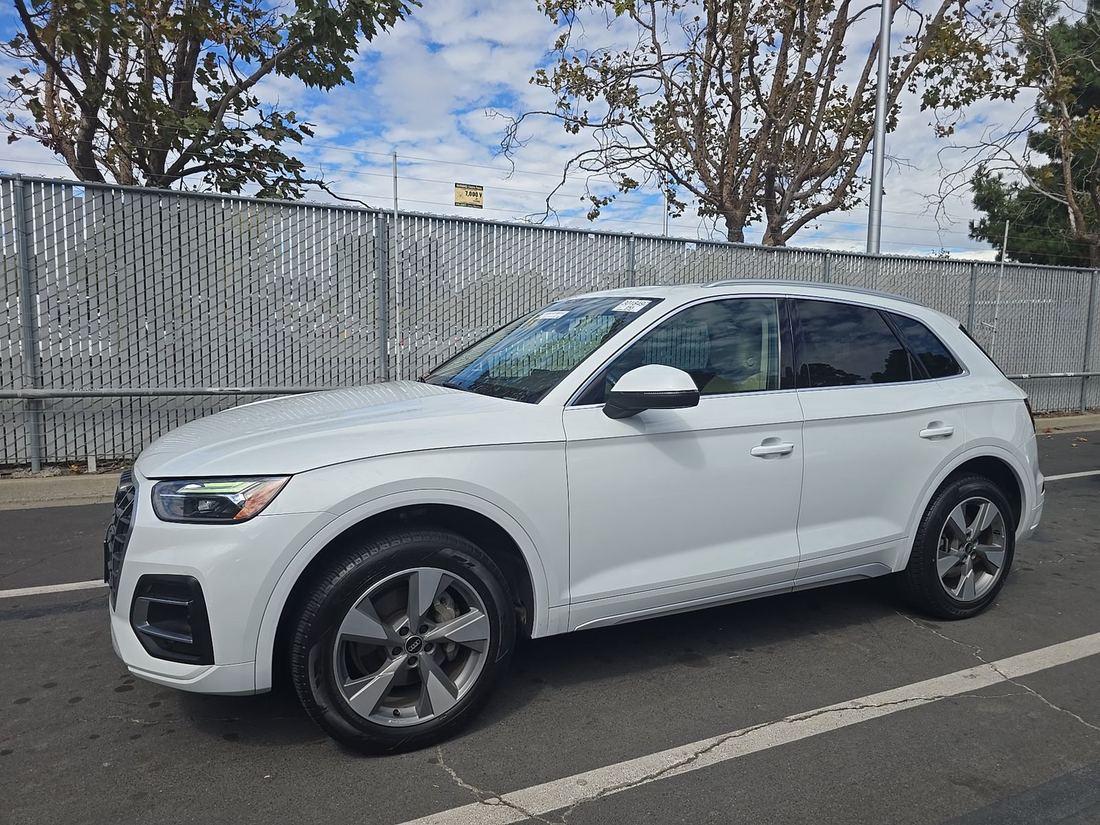2022 AUDI SUV