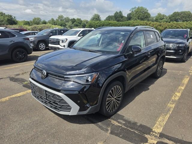 2025 Volkswagen SE