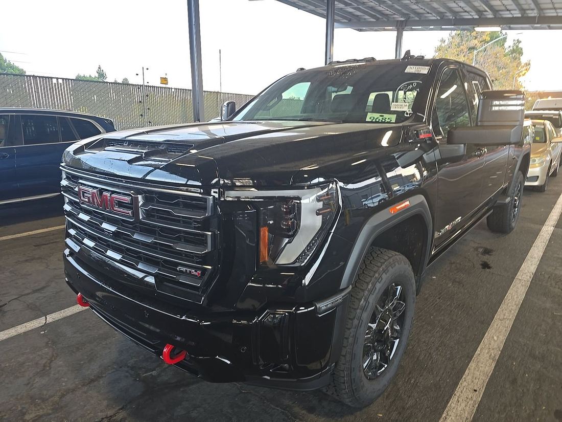 2025 GMC 3500