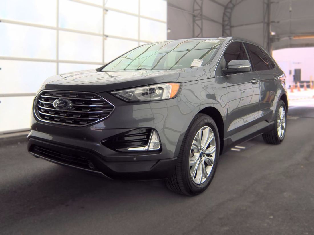2022 Ford Titanium