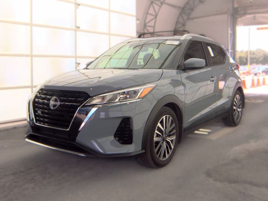 2024 Nissan SV
