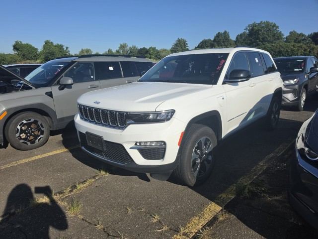 2025 Jeep 4XE