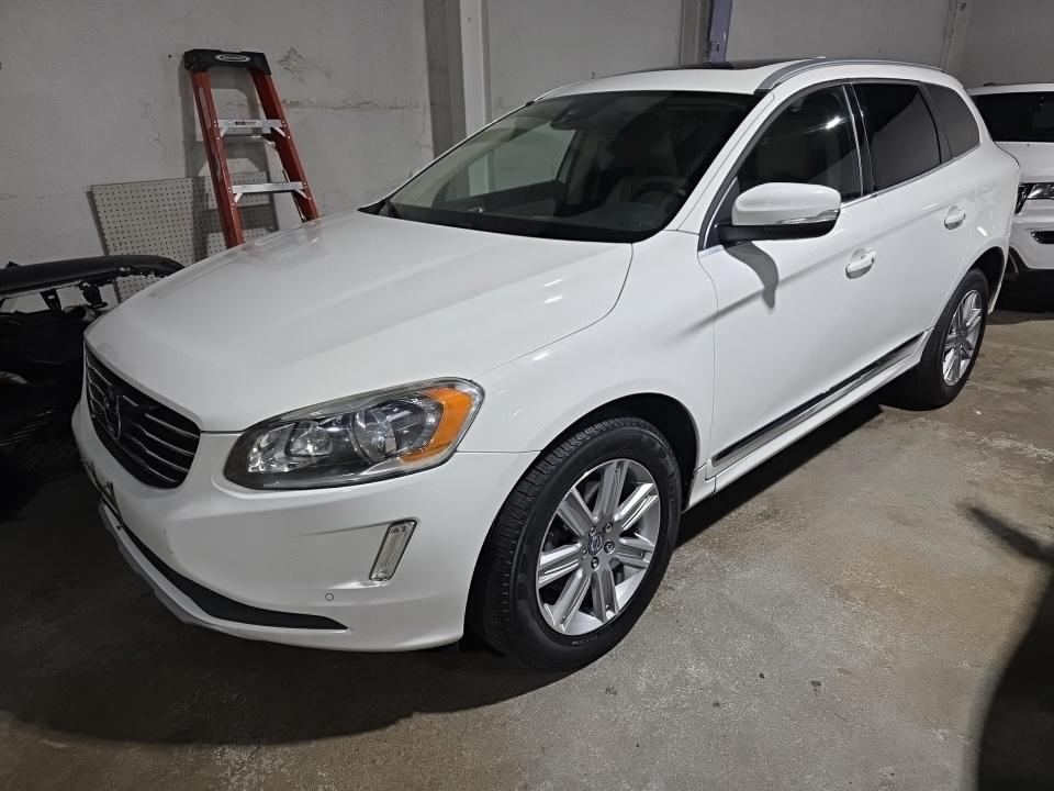 2016 Volvo SV33 Premier