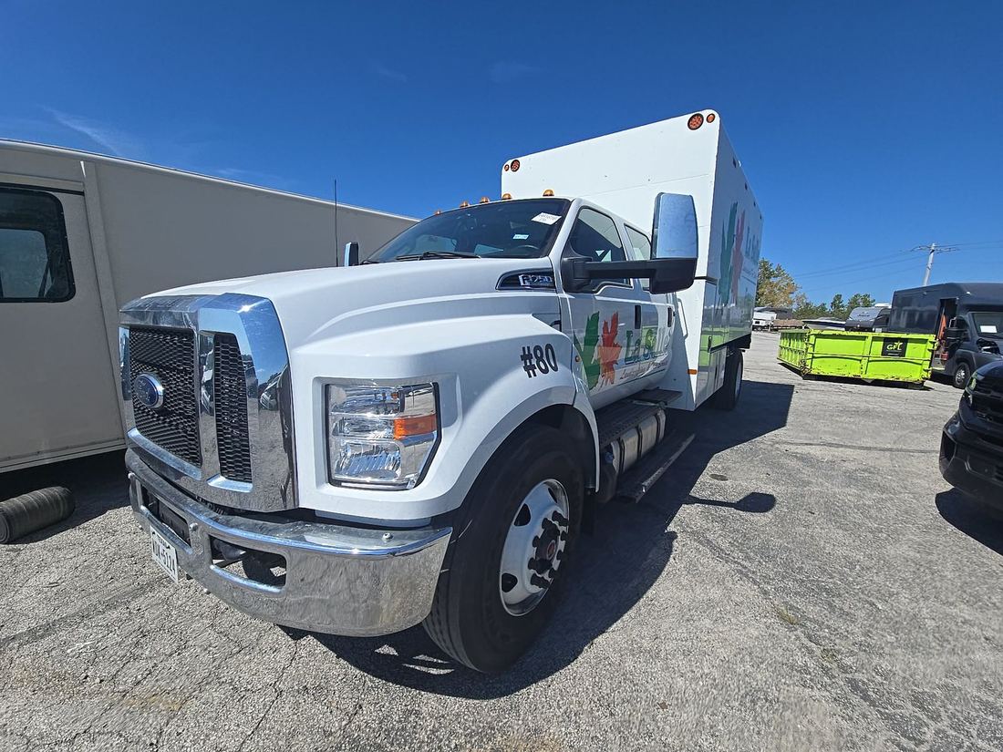 2025 FORD F-Series Super Duty-Dual Rear Wheels
