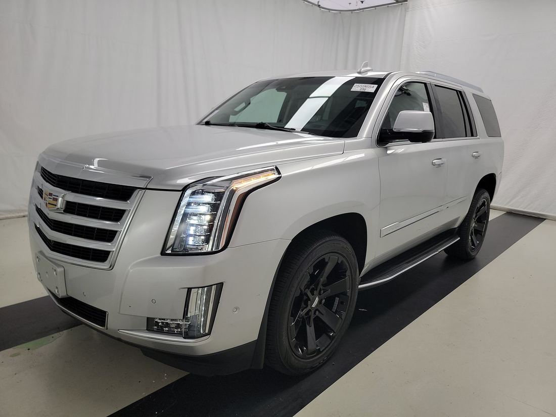 2017 Cadillac Luxury