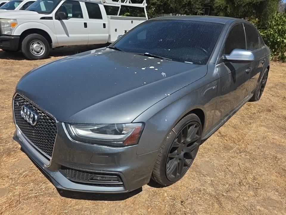 2013 Audi quattro Premium Plus