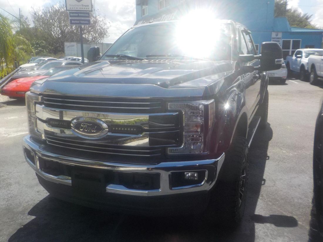 2018 Ford Super Duty - Single Rear Wheel