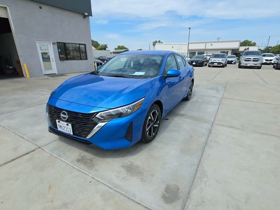 2024 Nissan SV