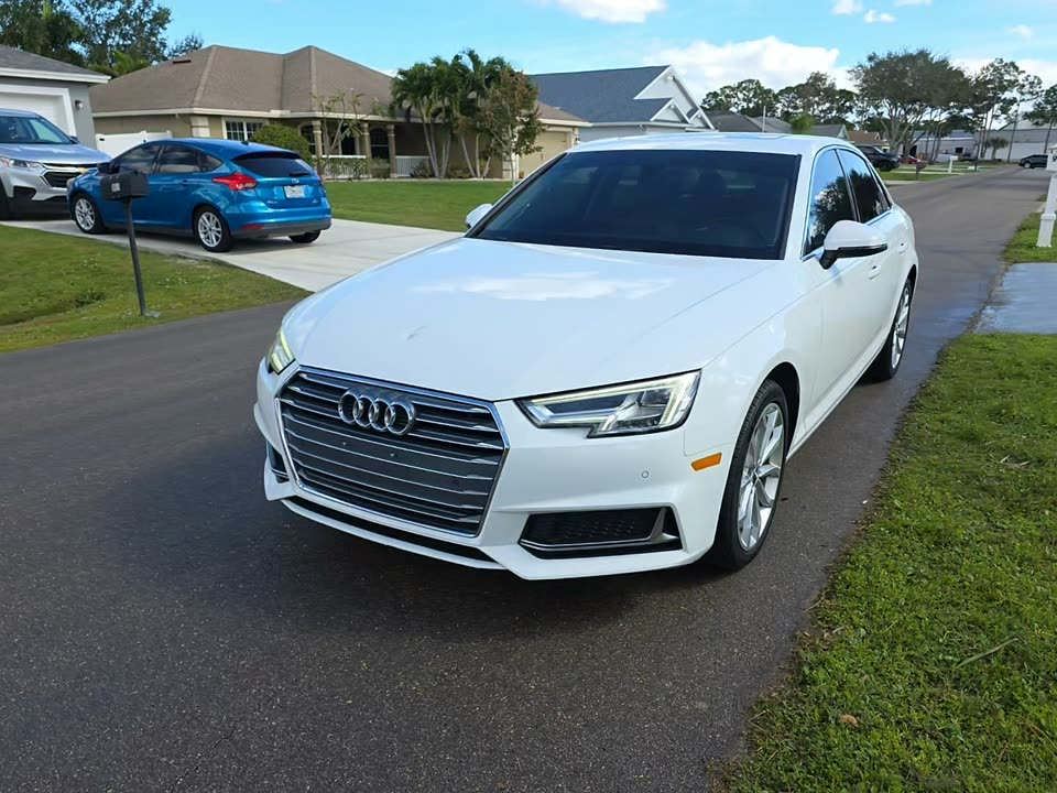 2019 Audi Premium Plus