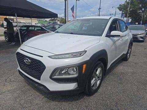 2018 Hyundai SE