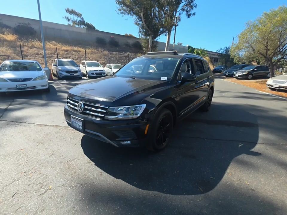 2018 Volkswagen SE, SEL