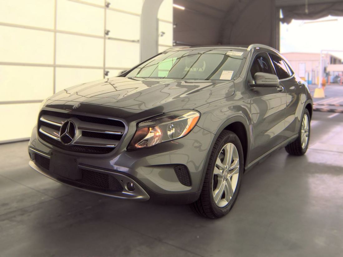 2017 Mercedes-Benz GLA250