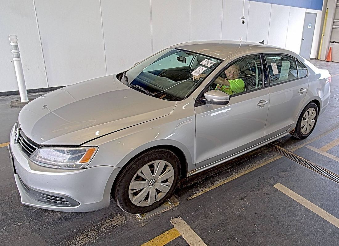2014 Volkswagen SE