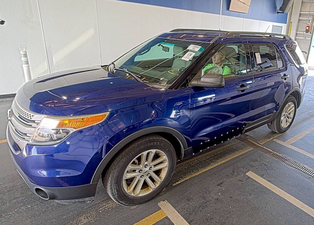 2015 Ford Base