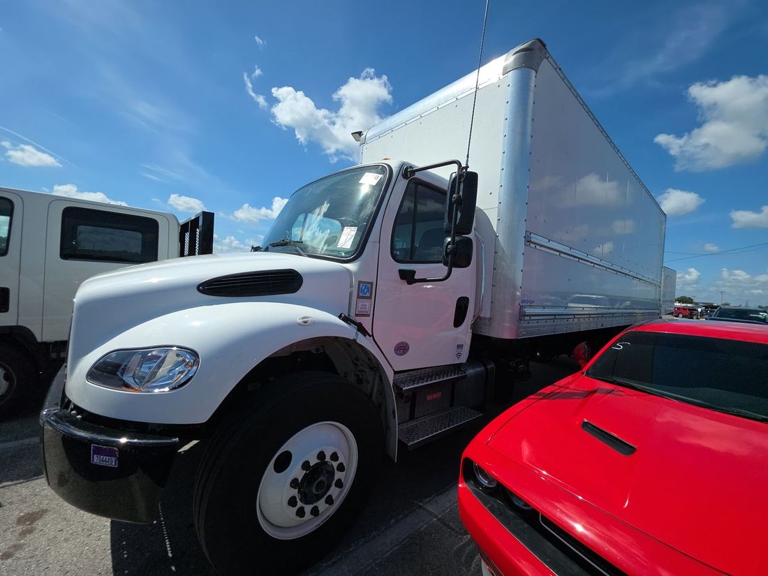 2024 Freightliner 106 Medium Duty