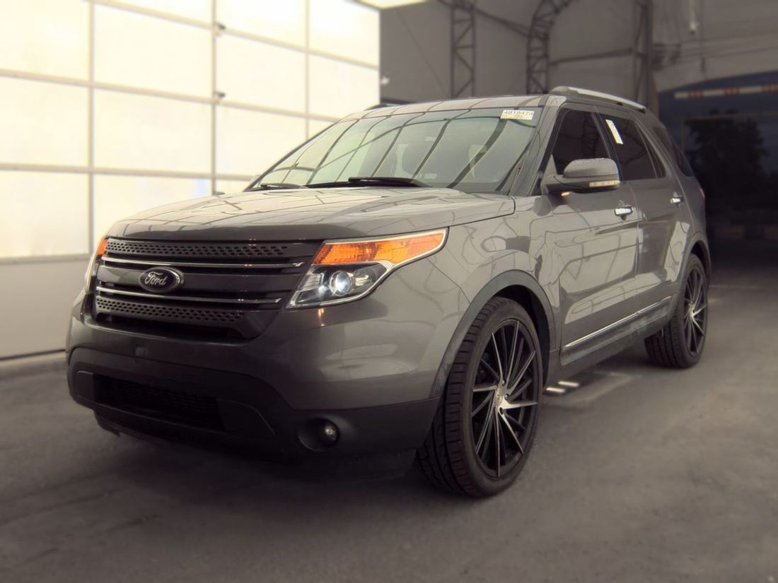 2012 Ford Limited