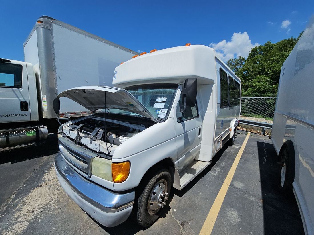 2005 Ford Econoline
