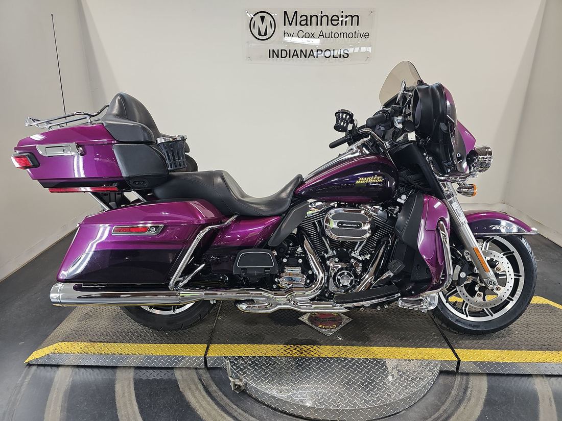 2016 Harley-Davidson FLHTCU