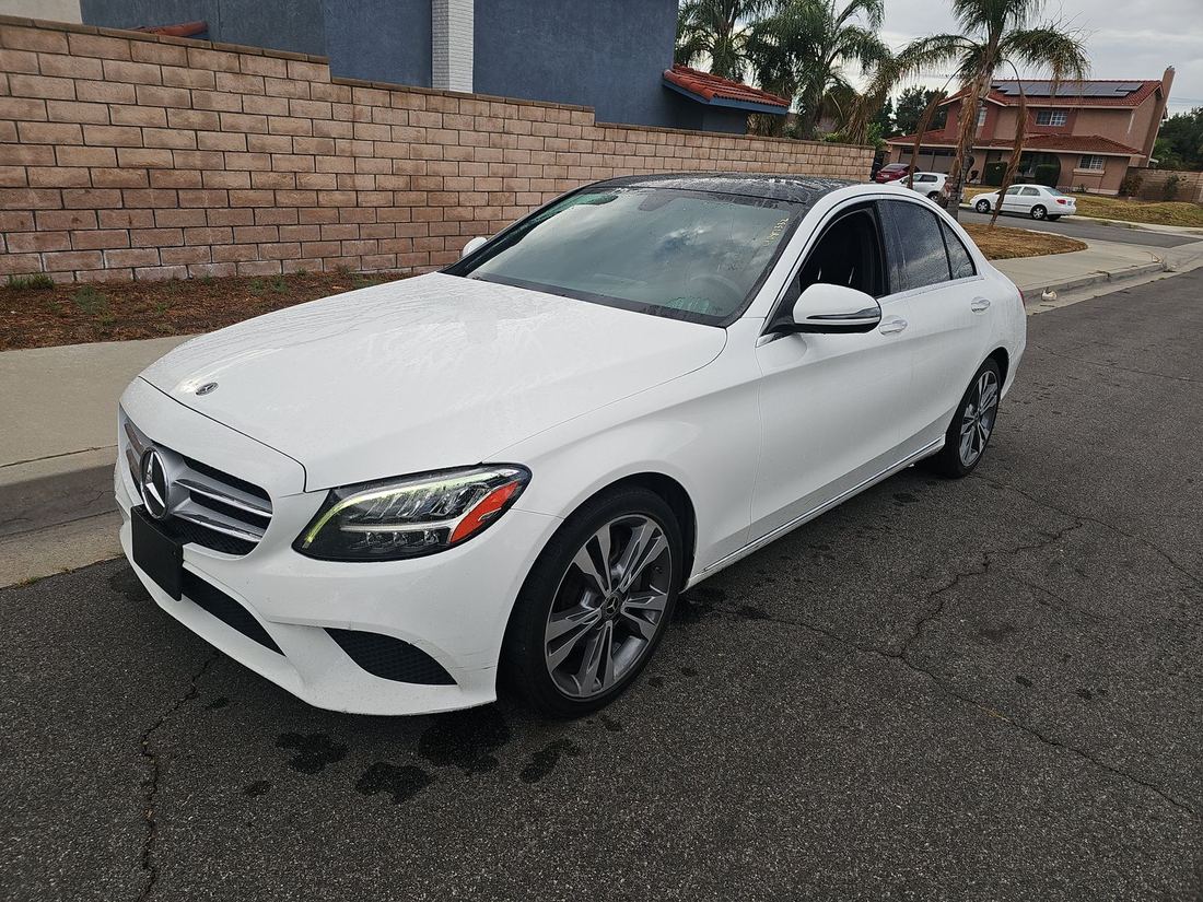 2021 Mercedes-Benz C300