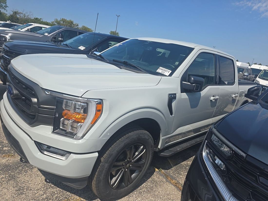 2023 FORD SuperCrew