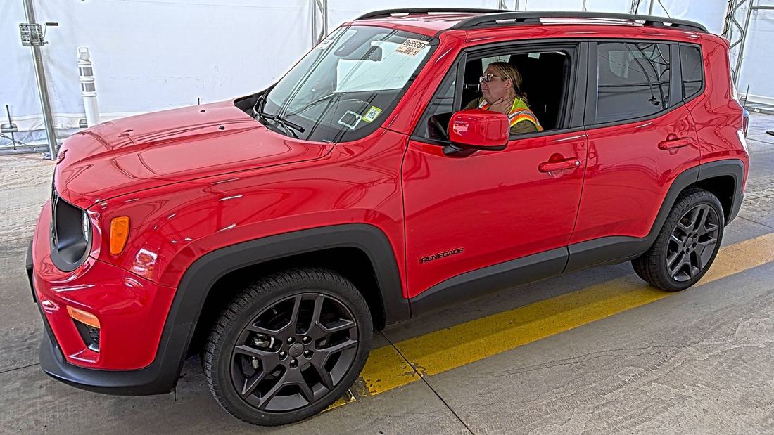 2022 Jeep Latitude, Longitude