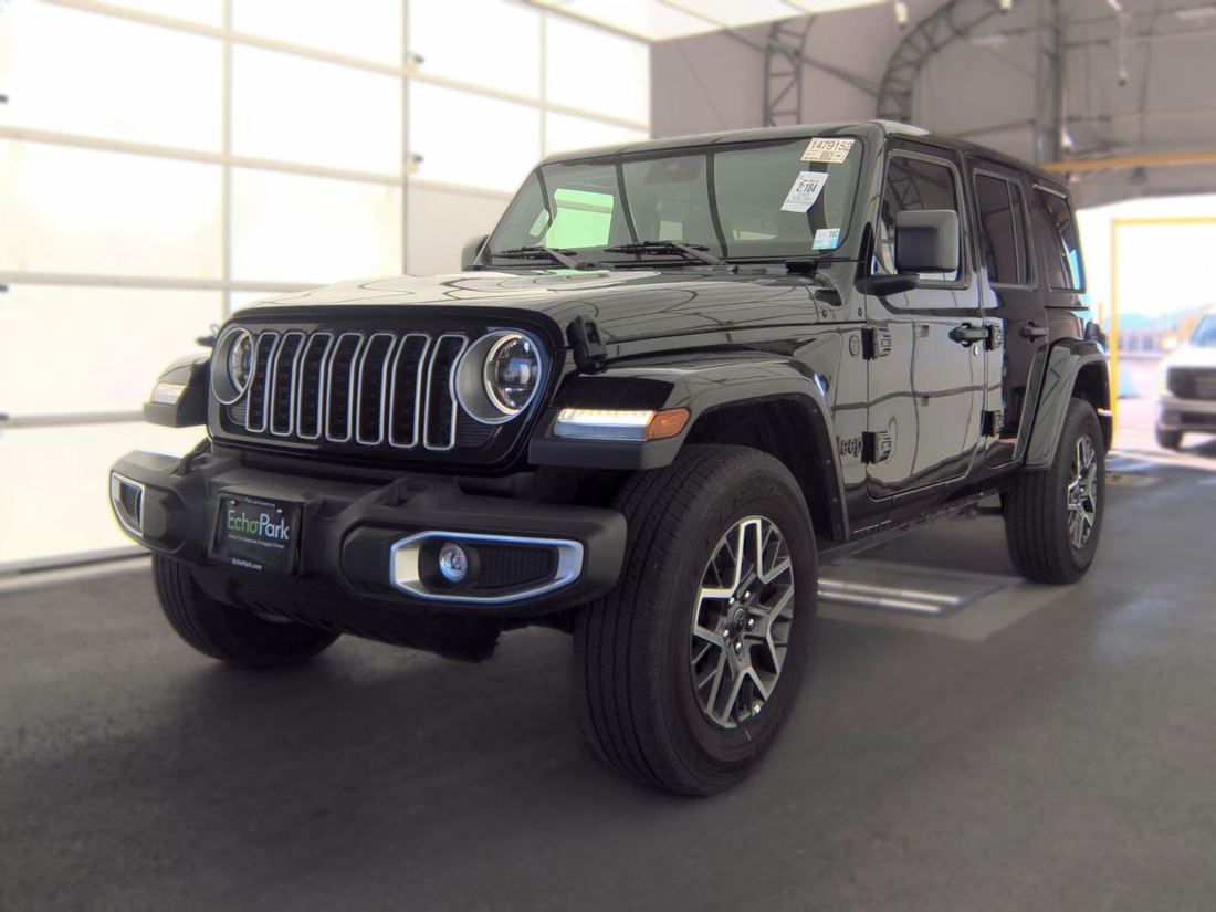 2025 Jeep Sahara