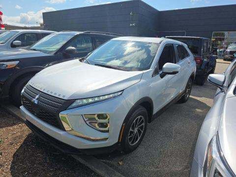 2025 Mitsubishi ES
