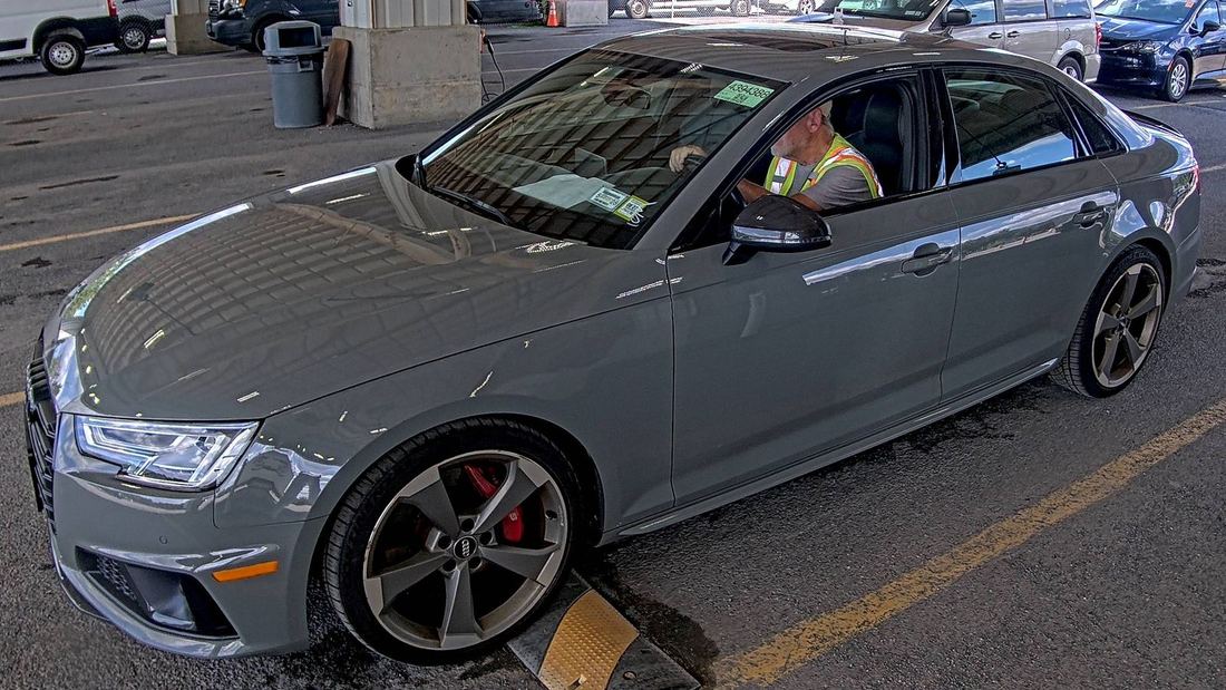 2019 Audi quattro Premium Plus