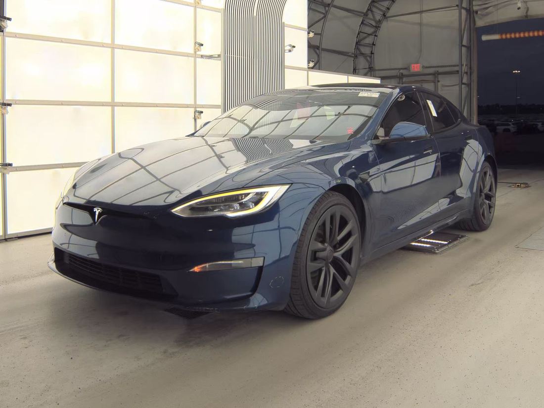 2022 TESLA Model S