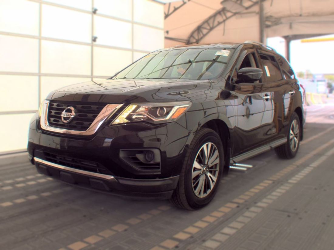 2017 NISSAN Pathfinder