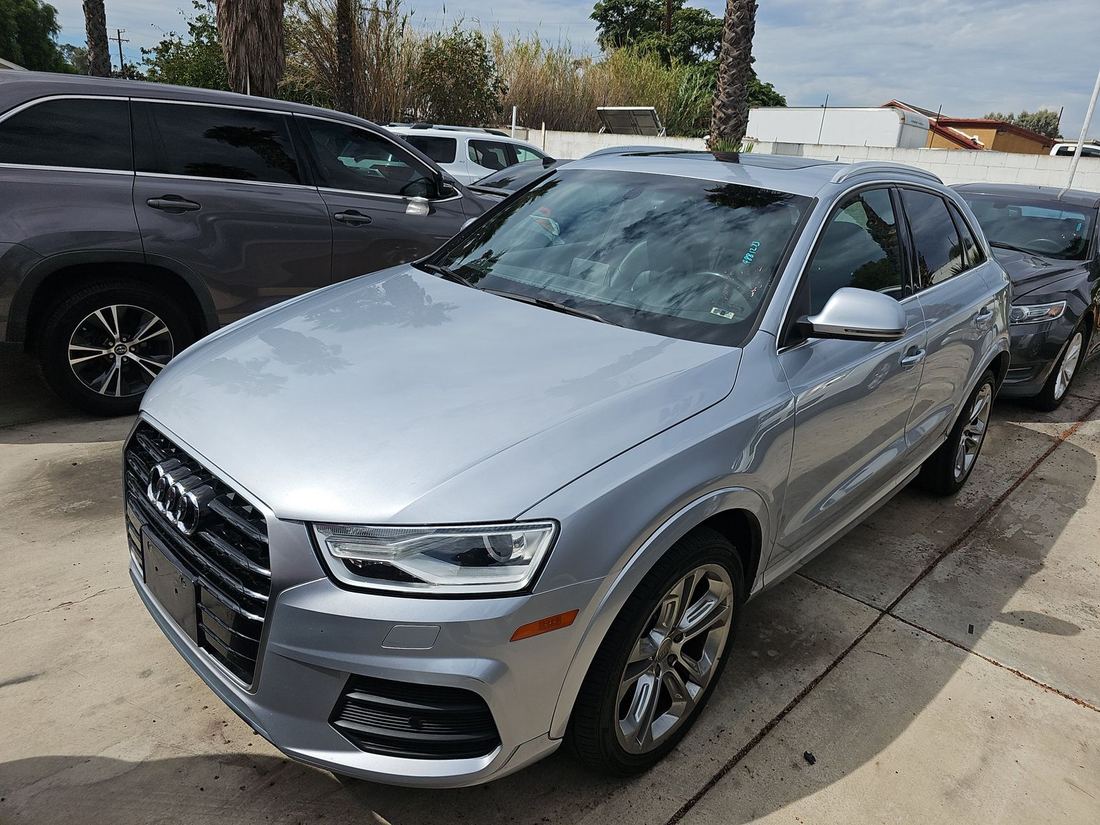 2016 AUDI Premium Plus