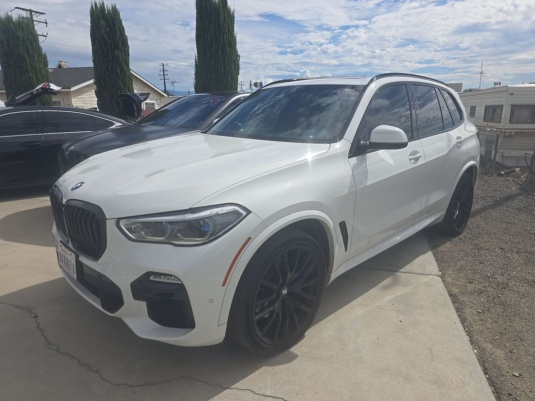 2021 BMW xDrive40i