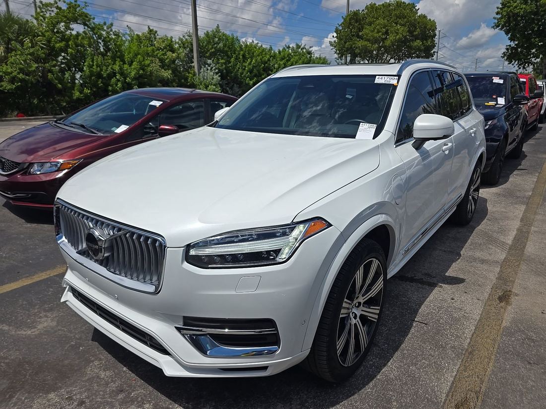 2024 VOLVO Recharge
