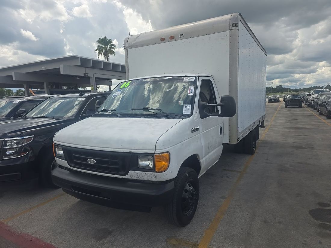 2006 FORD Econoline