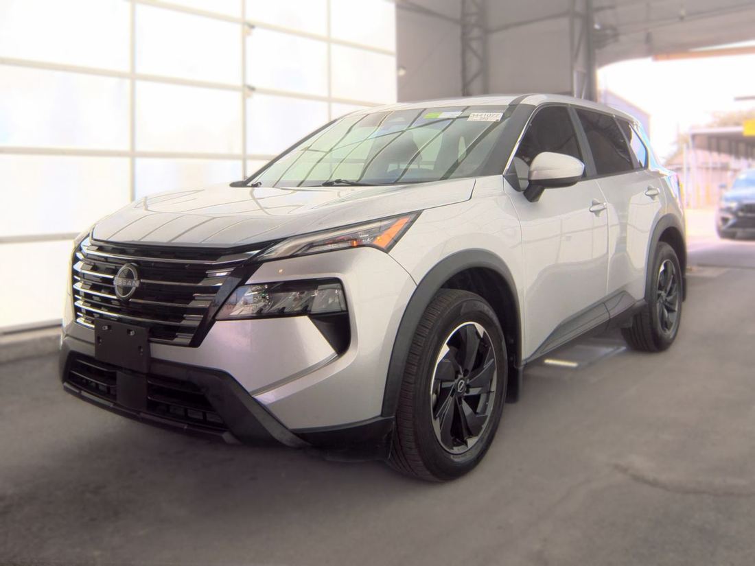 2025 NISSAN SV