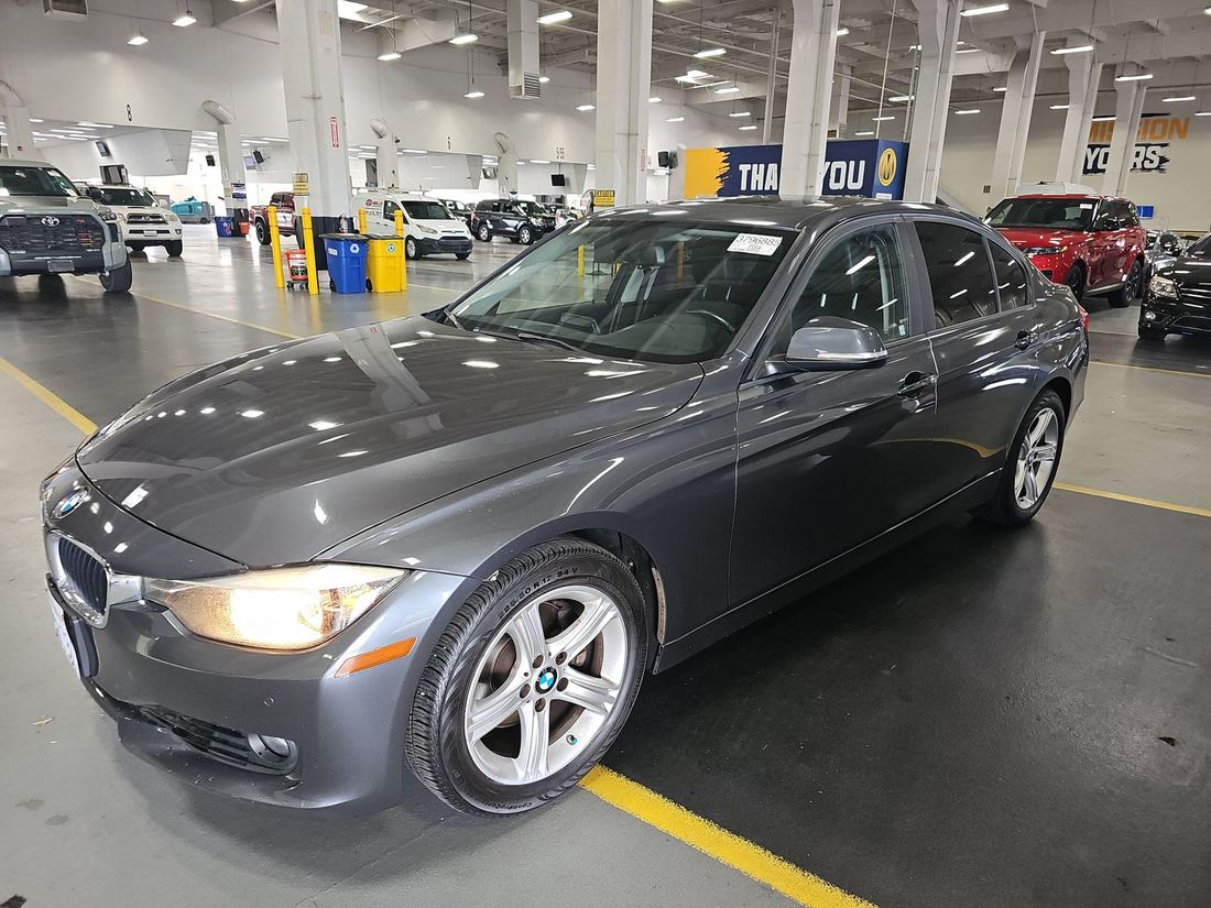 2013 BMW 3-Series